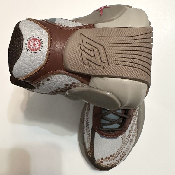 Reebok Zig Kinetica 2.5 x Jurassic World Grizzly Brown/Peat/Stark Gray Men’s 8 - Picture 5 of 9